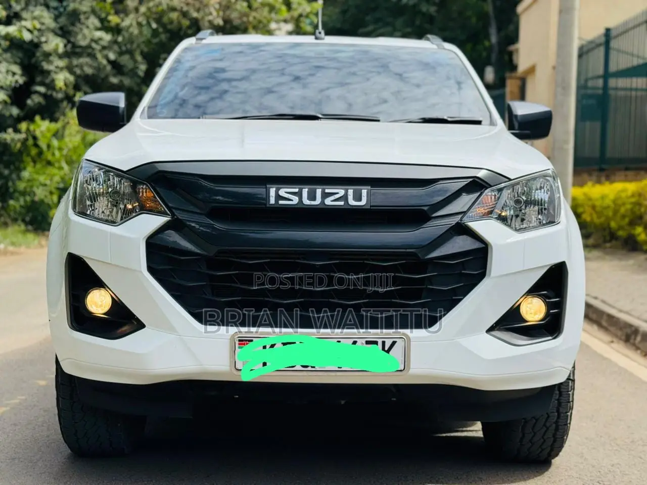 Isuzu D-MAX 2025 White