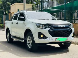 Isuzu D-MAX 2025 White