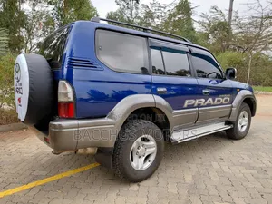 Toyota Land Cruiser Prado 2000 Blue