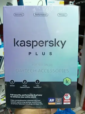Kaspersky Plus Internet Security 3 Devices 1 Year – Kl1042q5cfs