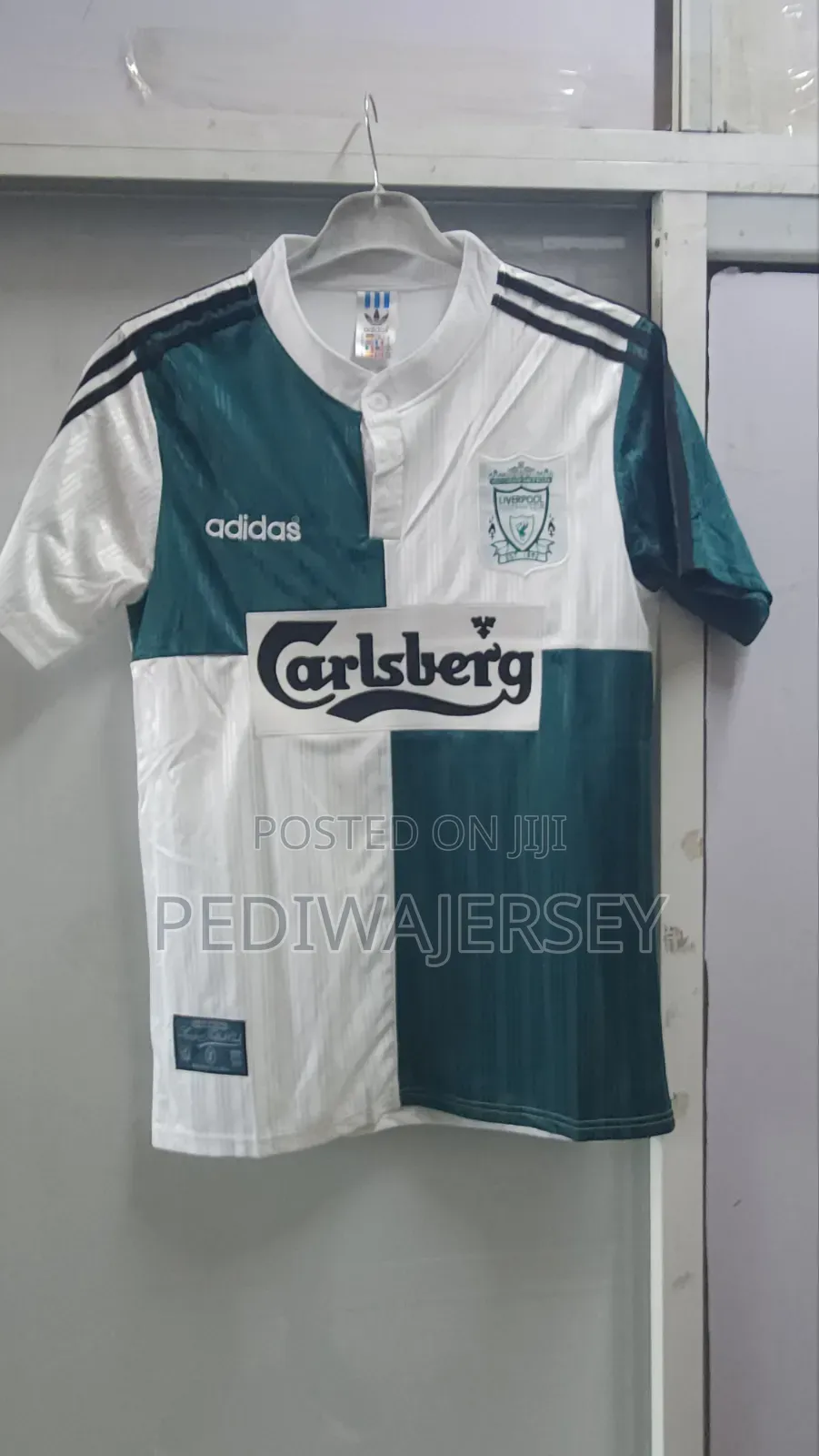 Liverpool 1995 Away Kit