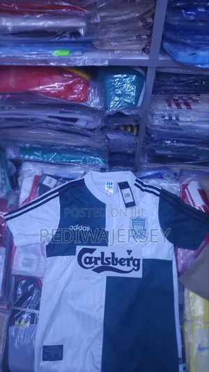 Liverpool 1995 Away Kit