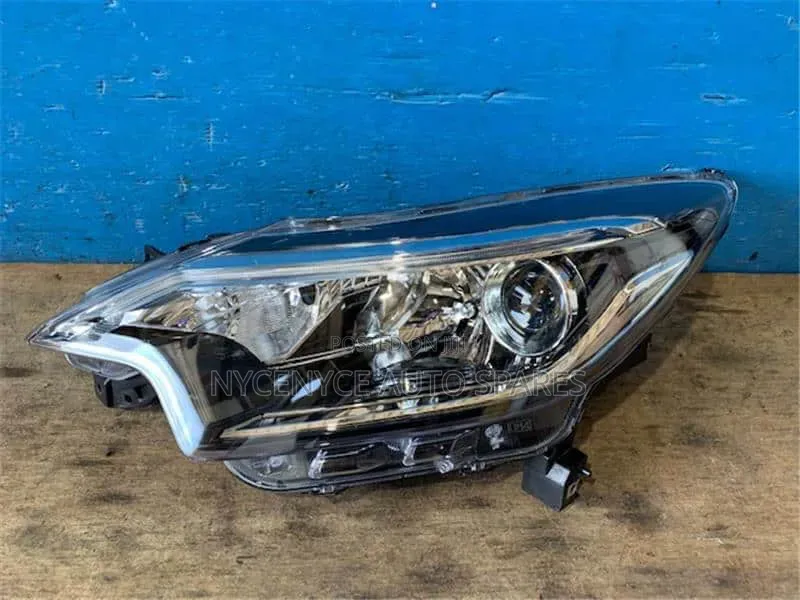 Headlight Nissan Note E12 Inbuilt