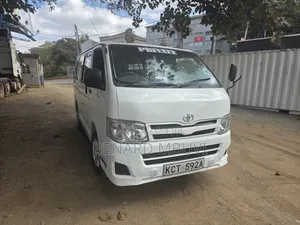 Toyota HiAce 2012 White