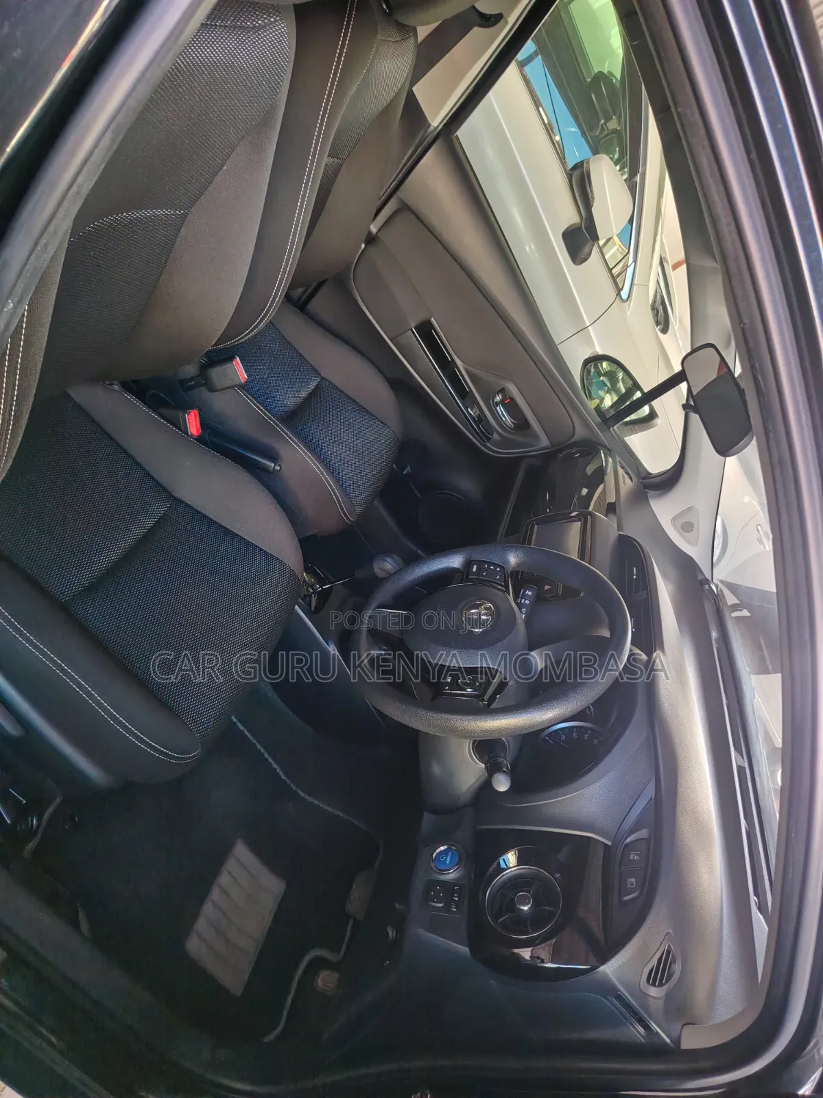 Toyota Vitz 2019 Black