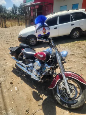 Yamaha V Max 2005 Red