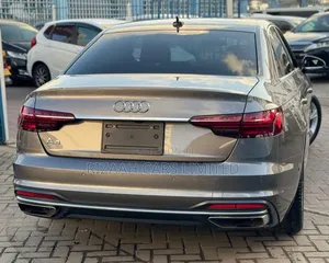 Audi A4 2021 Gray