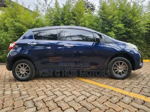 Toyota Vitz 2019 Blue