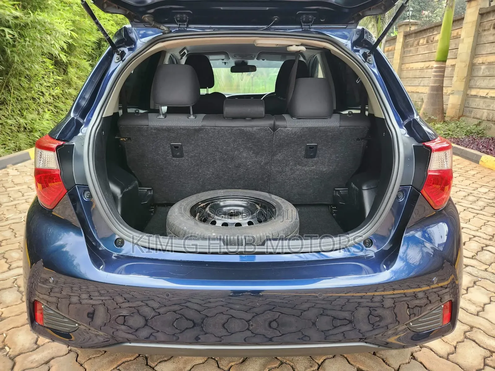 Toyota Vitz 2019 Blue