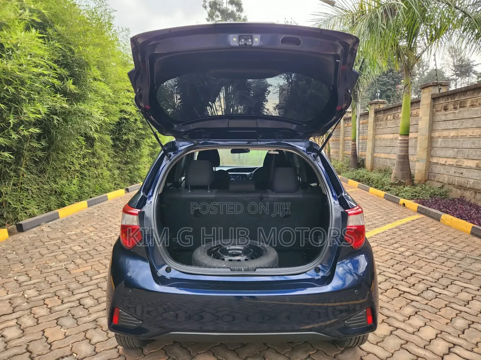 Toyota Vitz 2019 Blue