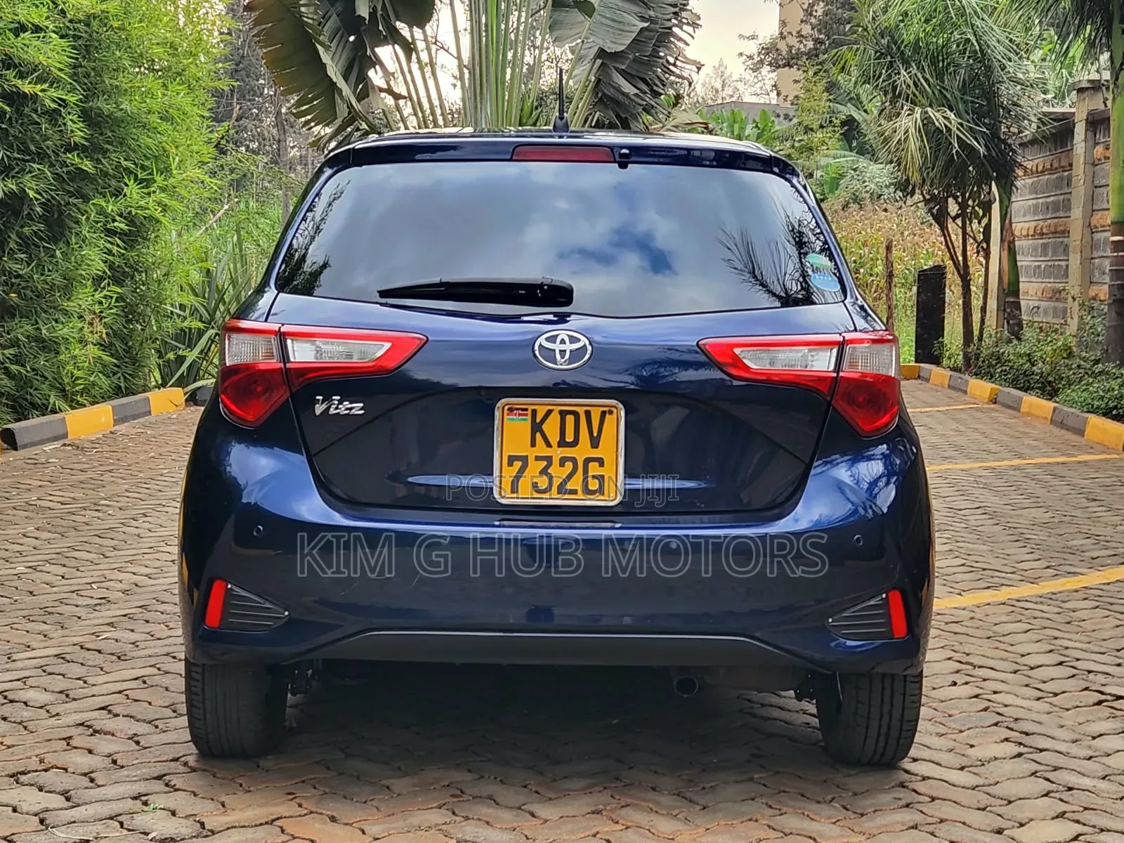 Toyota Vitz 2019 Blue