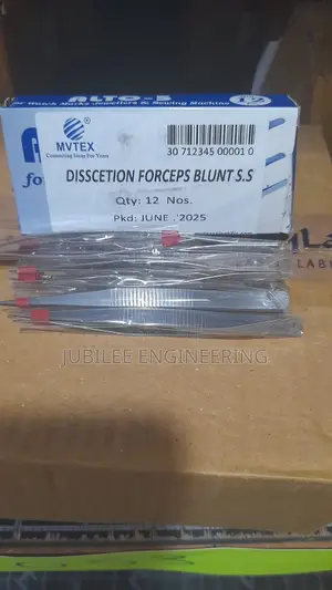 Dissecting Forceps ( Blunt)