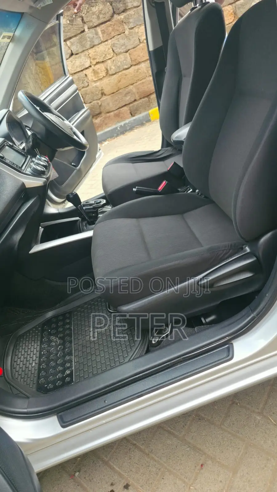 Toyota Corolla Fielder 2015