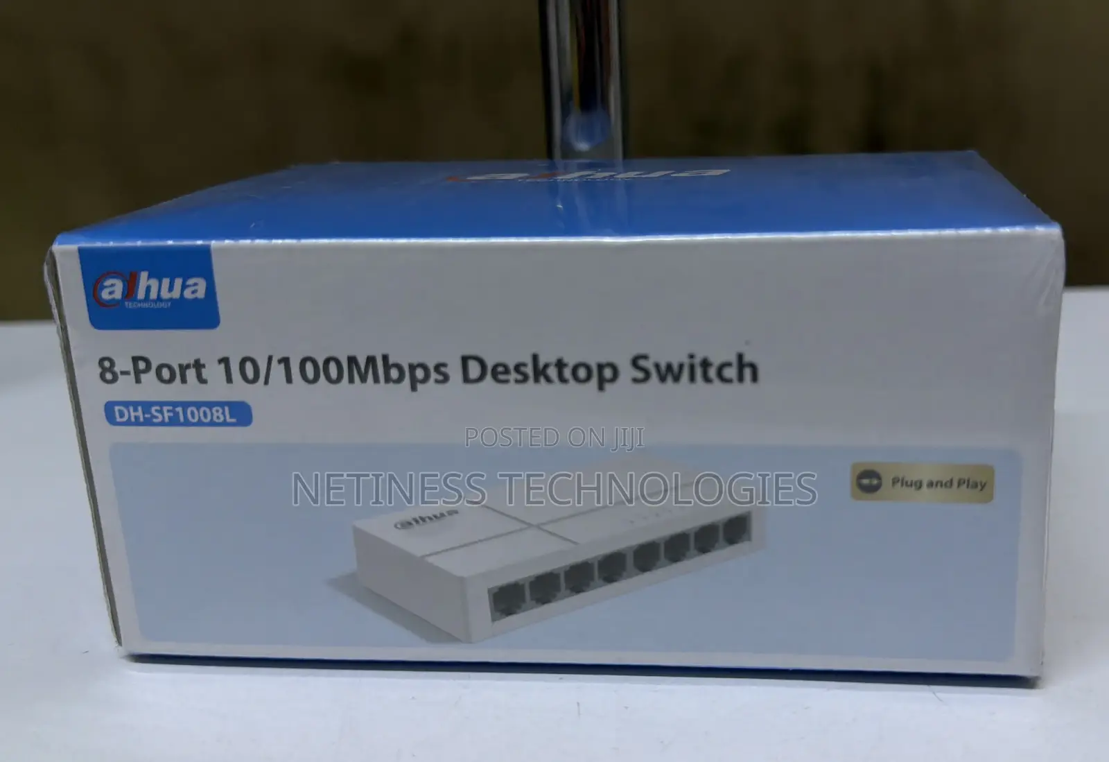 8 Port 10/100mbps Desktop Switch
