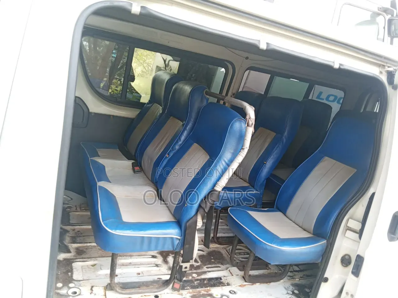 Toyota HiAce 2014 White