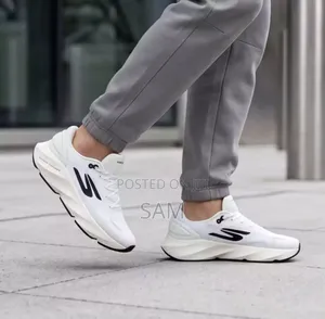 Sketchers Sneakers