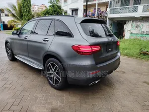 Mercedes-Benz GLC-Class 2019 Gray