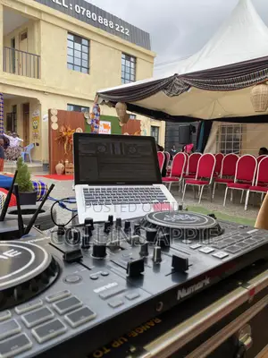 Numark Fx2