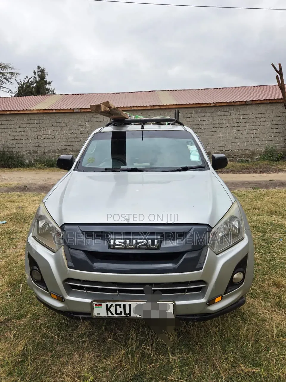 Isuzu D-MAX 2018 Gray