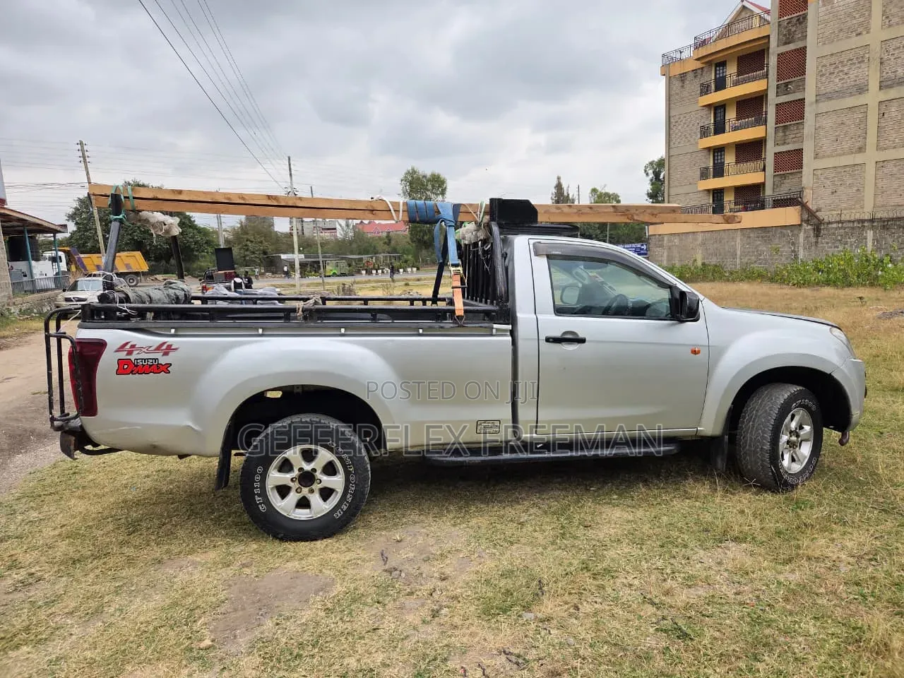 Isuzu D-MAX 2018 Gray