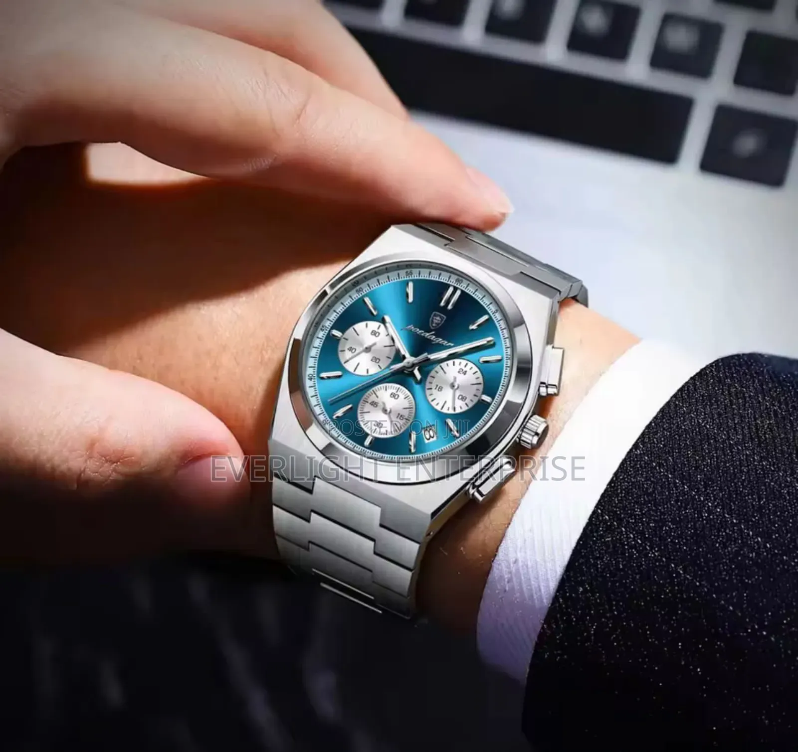 Water Resistant Poedagar Chronograph