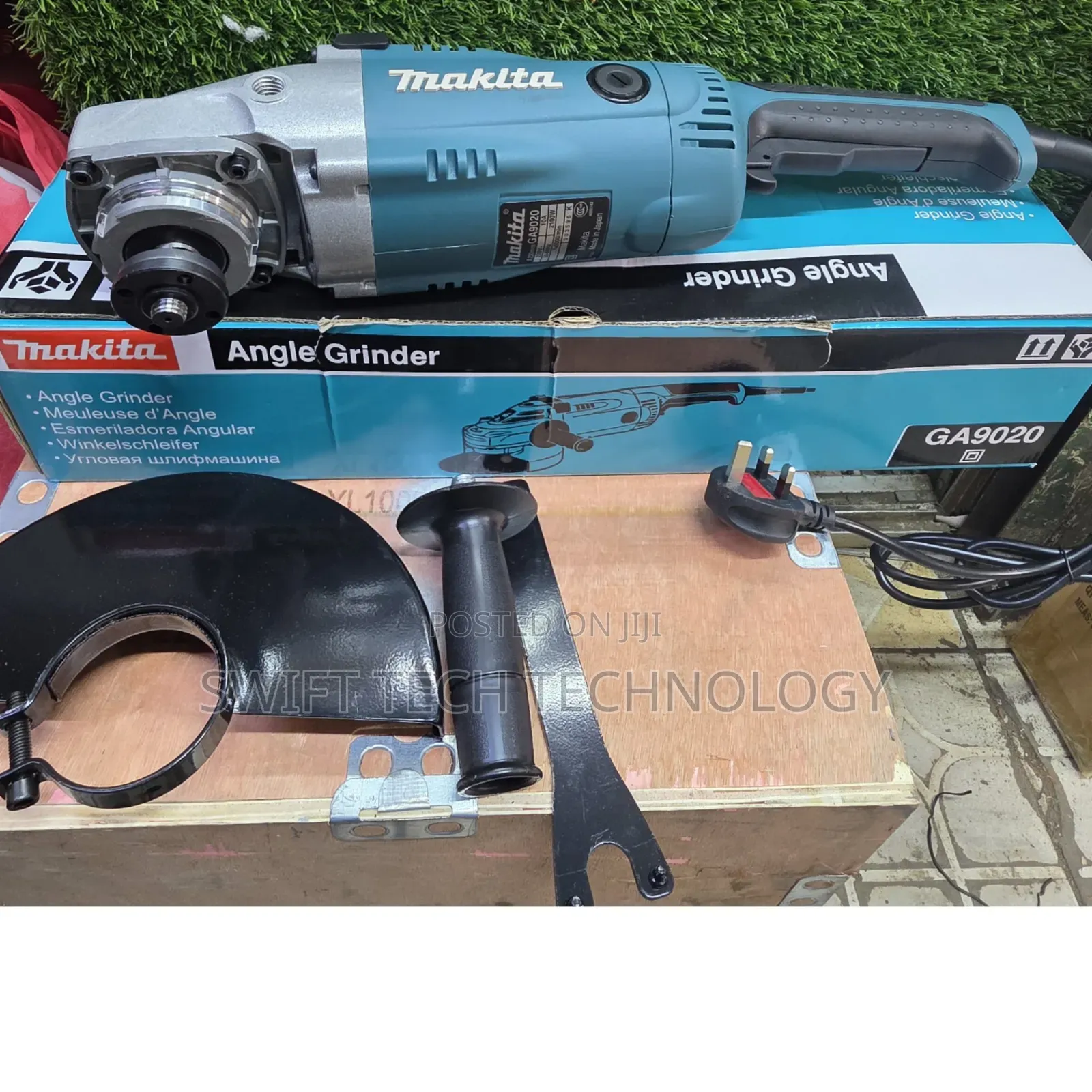 Makita Grinder 9" Electric Grinder