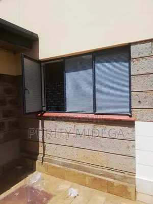 Privacy Lined Window Tint