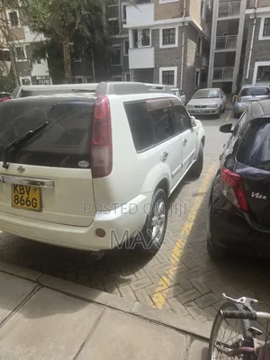 Nissan X-Trail 2006 White