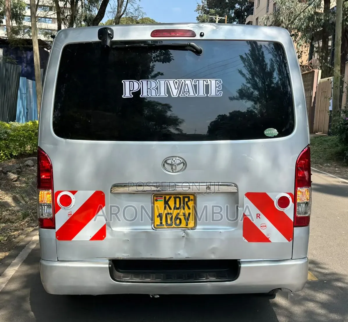 Toyota HiAce 2017 Silver