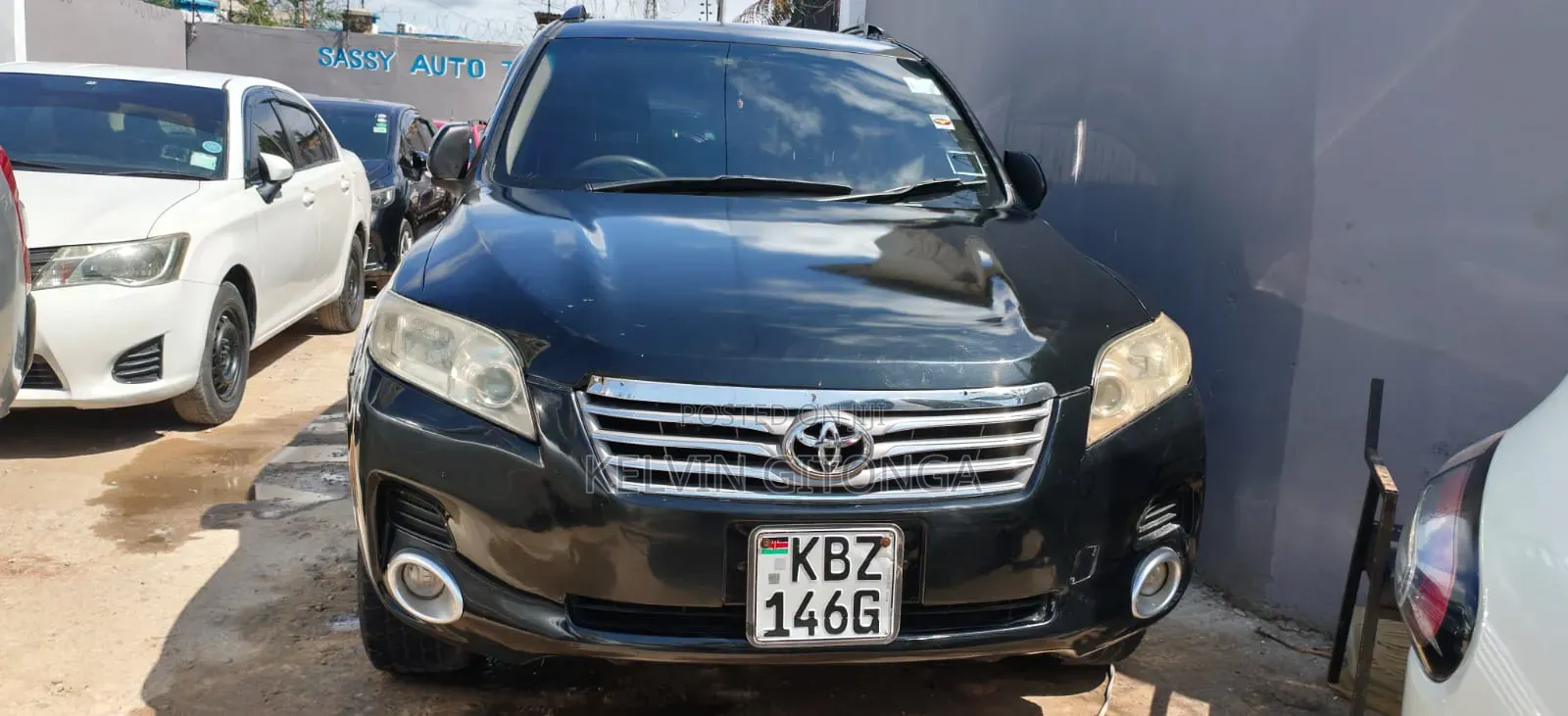 Toyota Vanguard 2011 Black