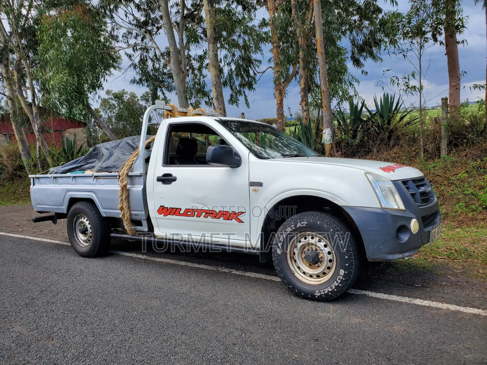 Isuzu D-MAX 2011 White