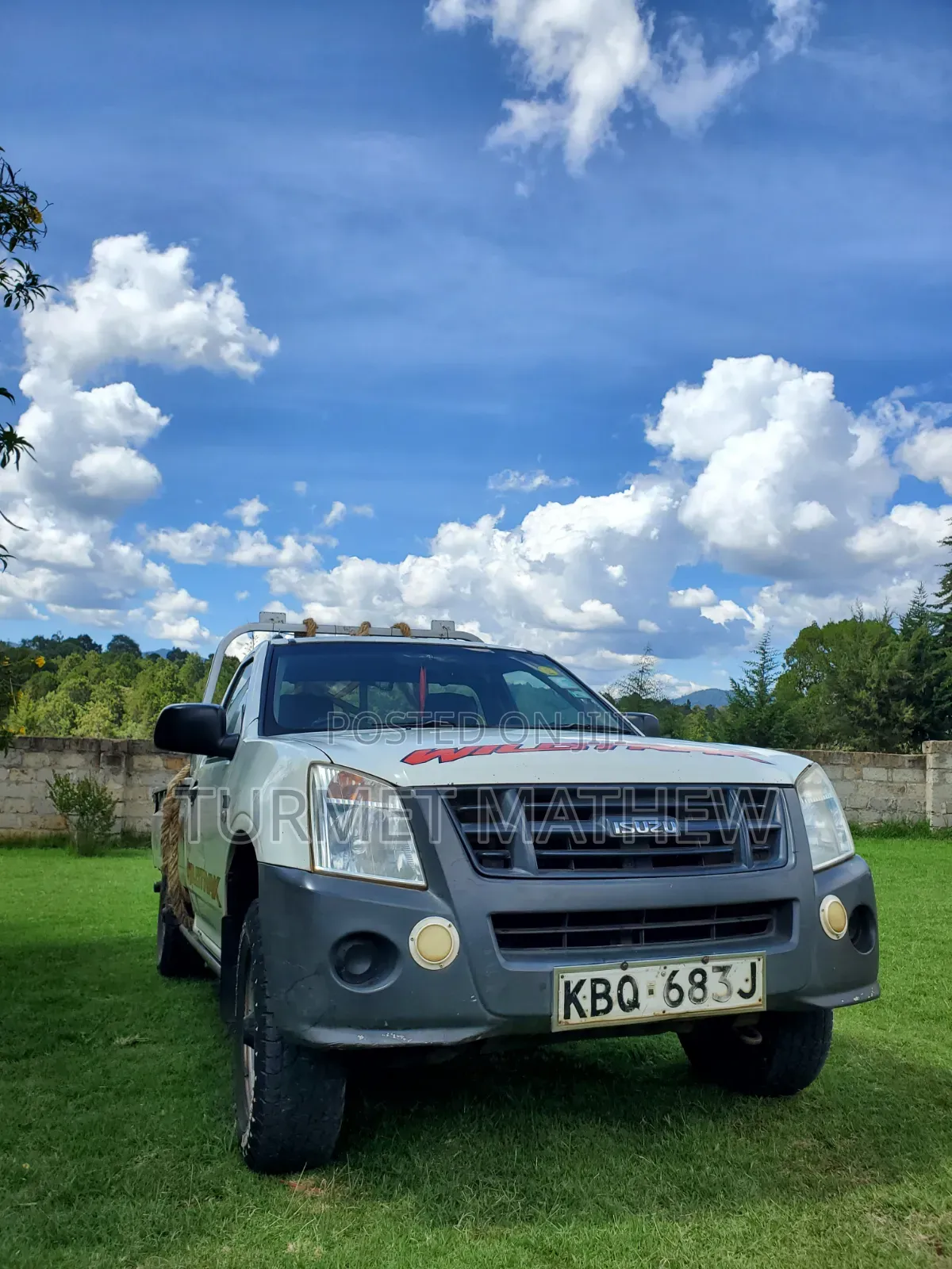 Isuzu D-MAX 2011 White