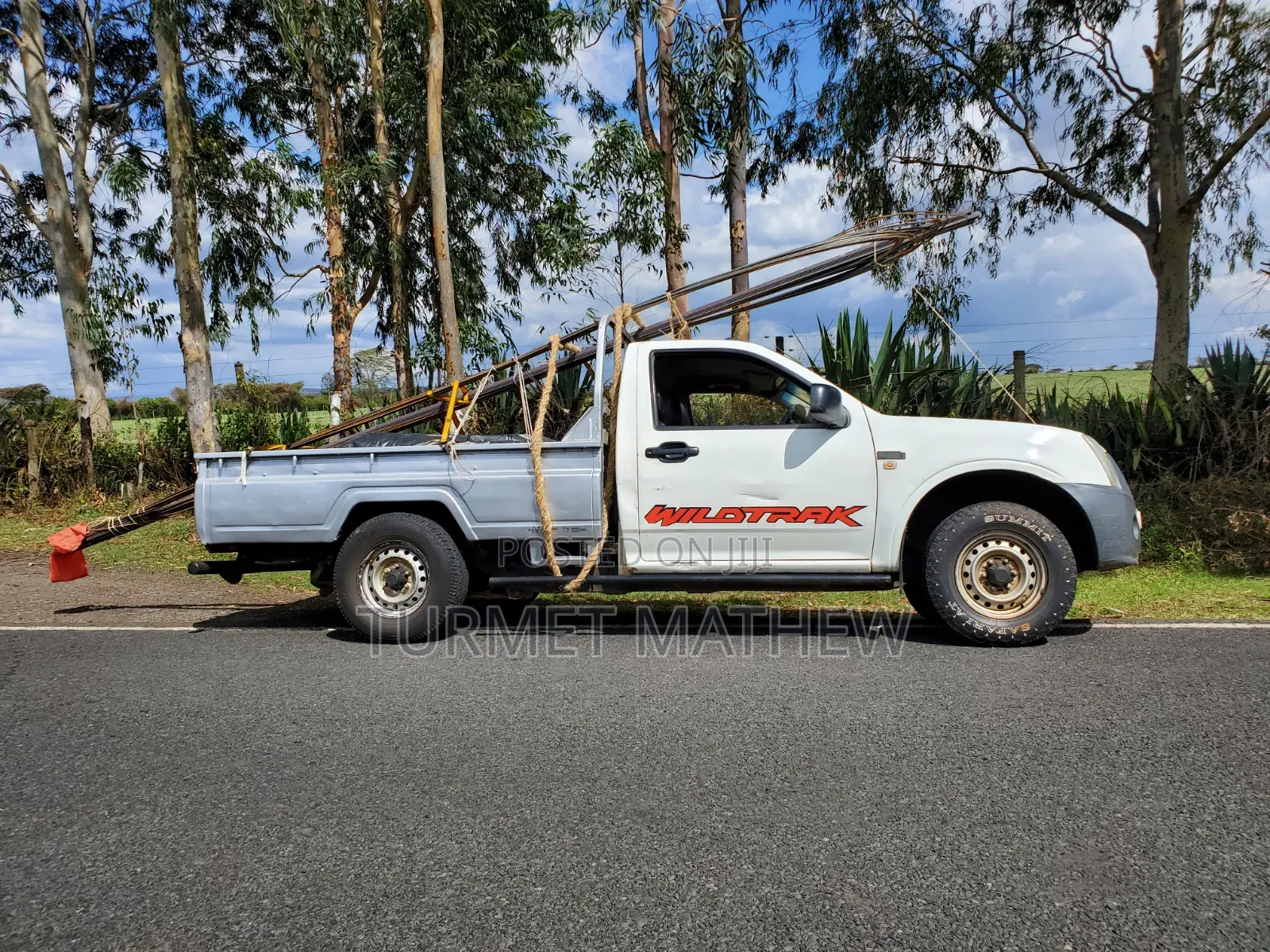 Isuzu D-MAX 2011 White