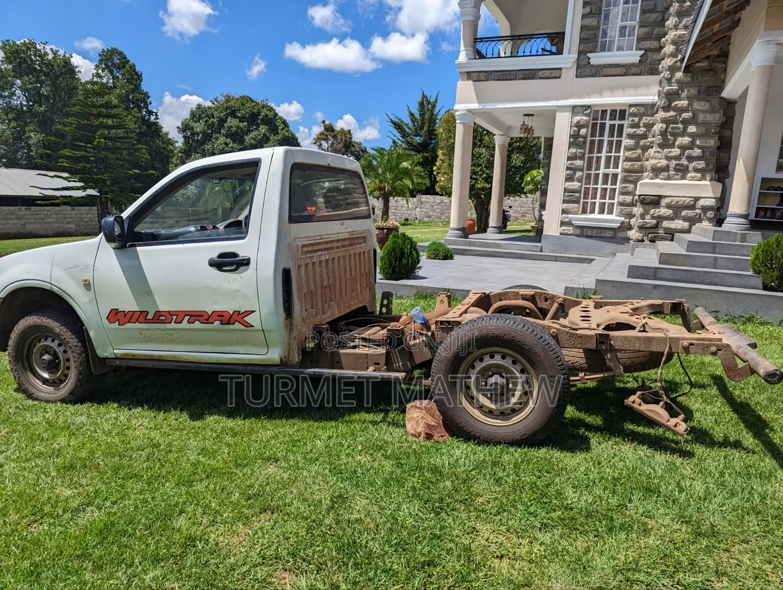 Isuzu D-MAX 2011 White