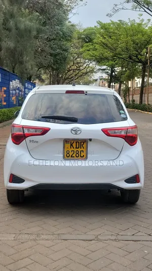 Toyota Vitz 2017 White