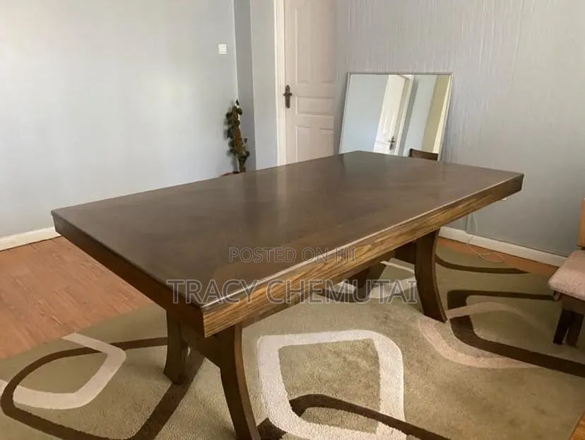 Dinning Table