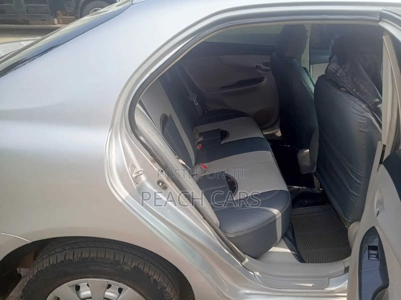 Toyota Axio 2010 Silver