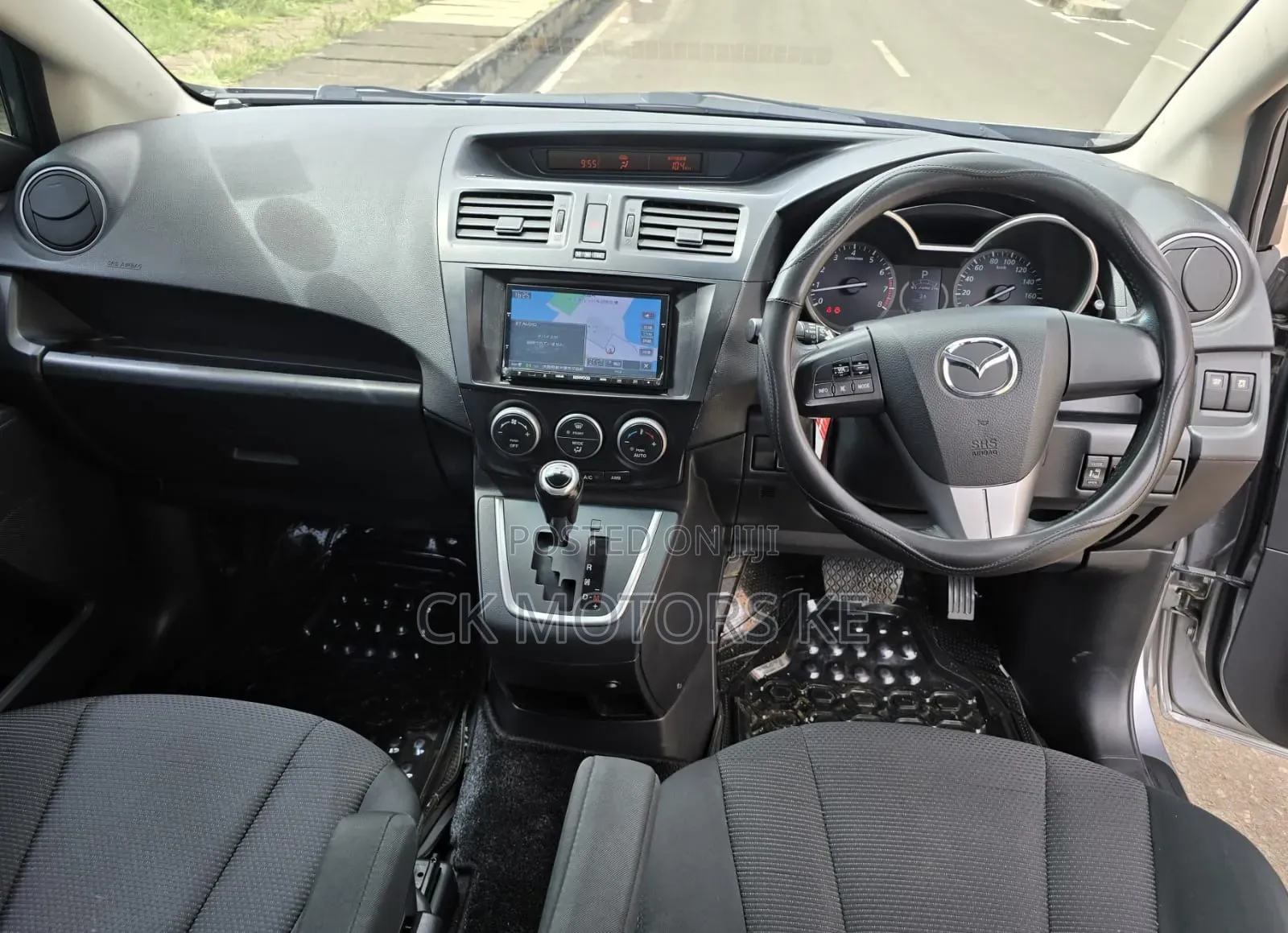 Mazda Premacy 2017 Silver