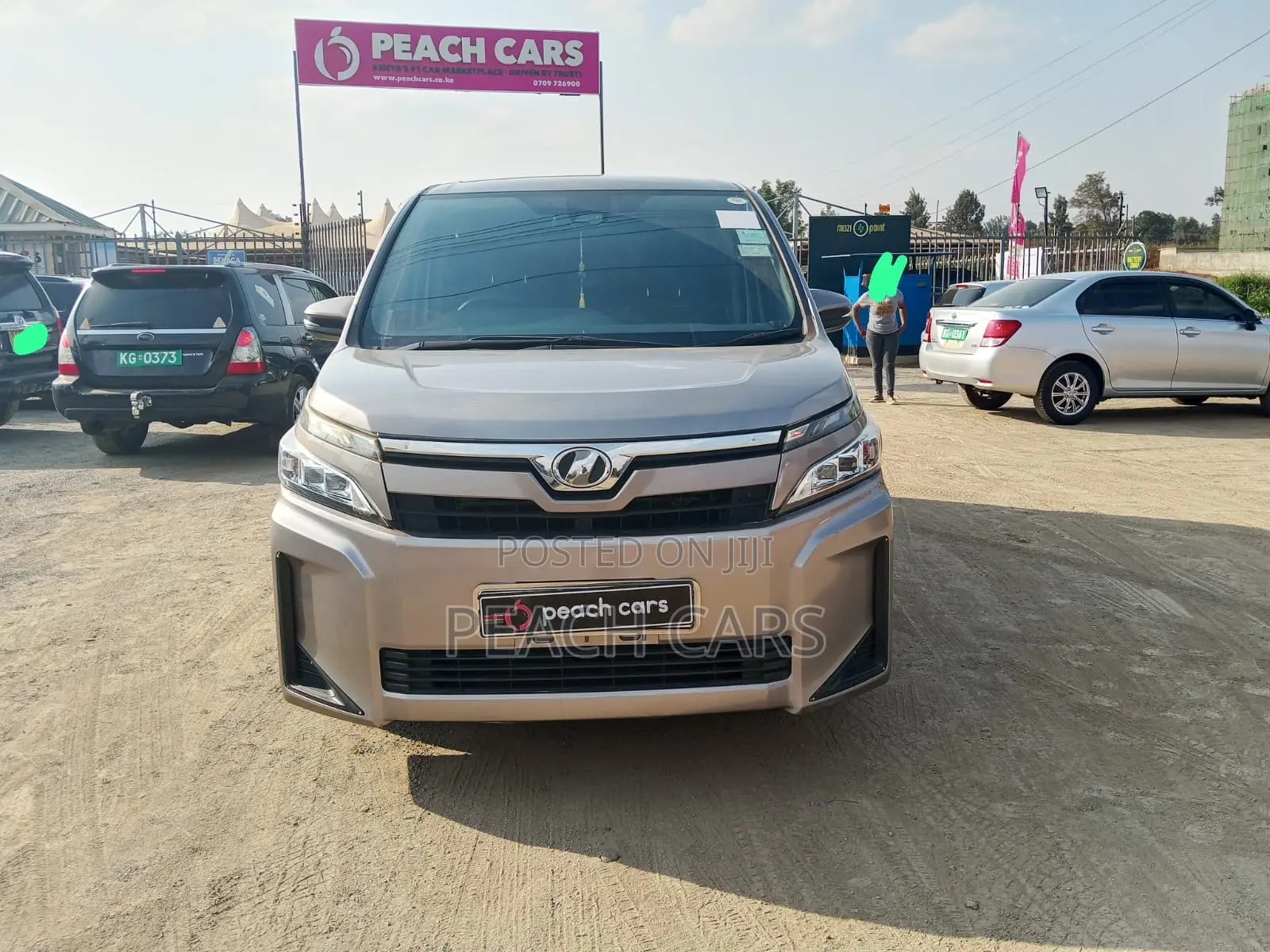 Toyota Voxy 2018