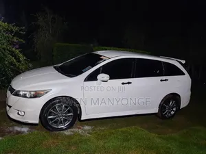 Honda Stream 2011 Pearl