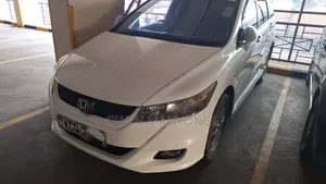 Honda Stream 2011 Pearl