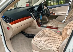 Toyota Premio 2016 White