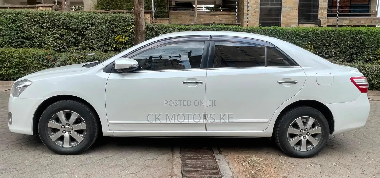 Toyota Premio 2016 White