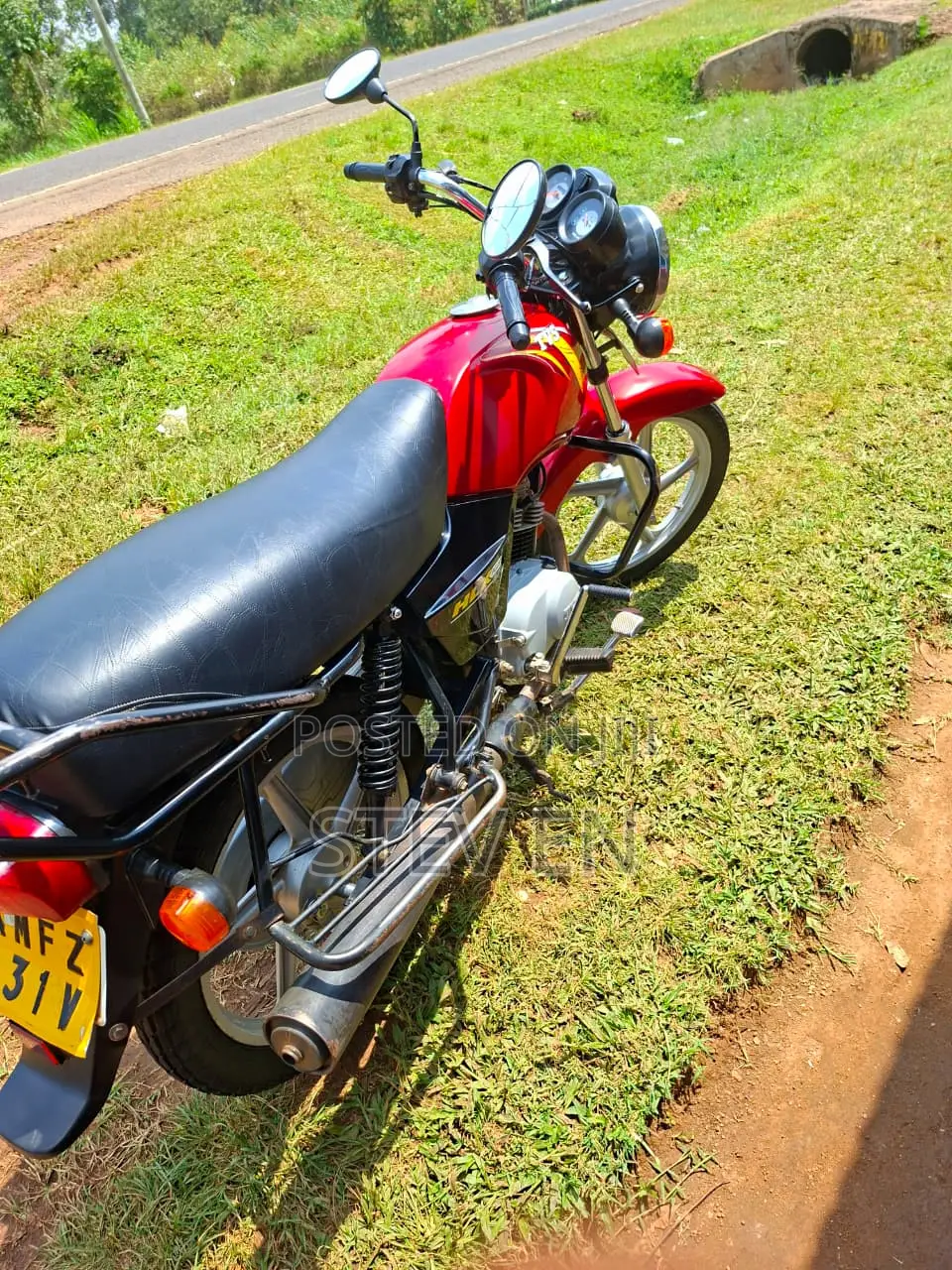 TVS HLX Plus ES 2023 Red