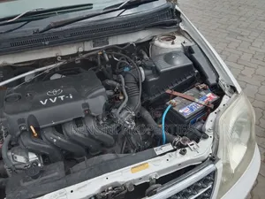Toyota Corolla 2003 White