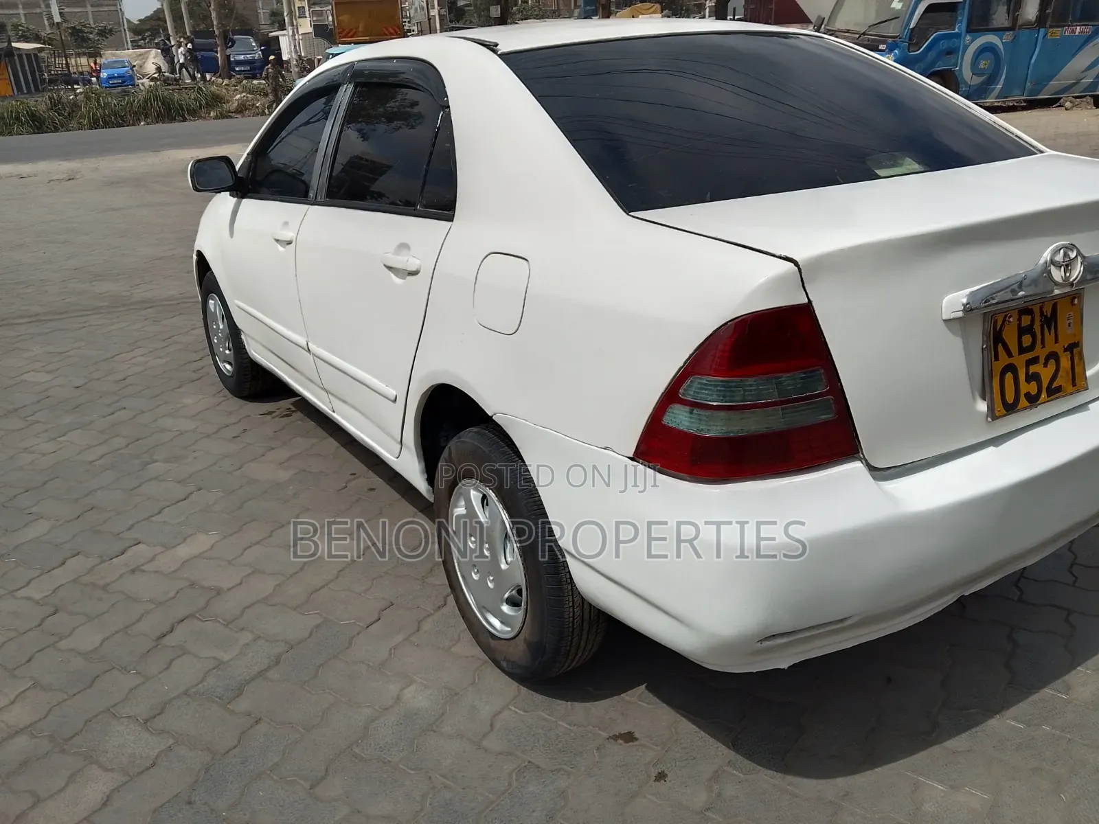 Toyota Corolla 2003 White