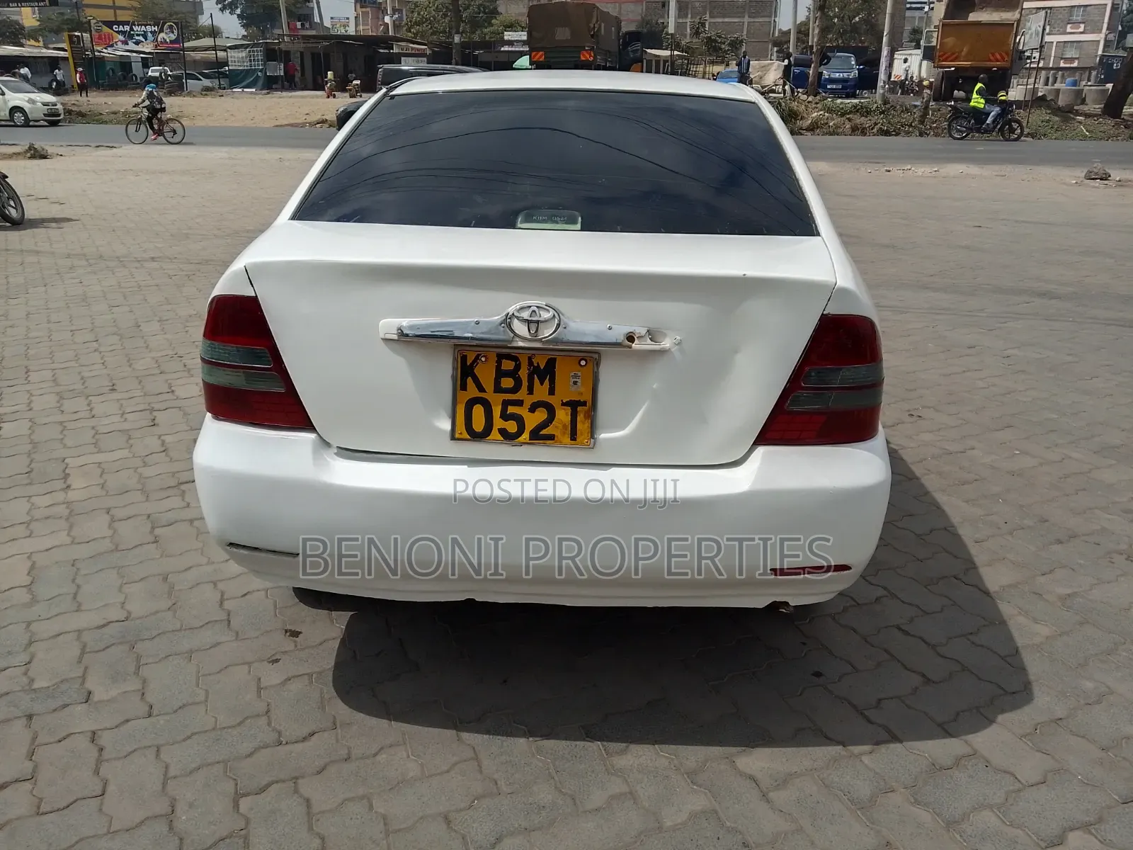 Toyota Corolla 2003 White