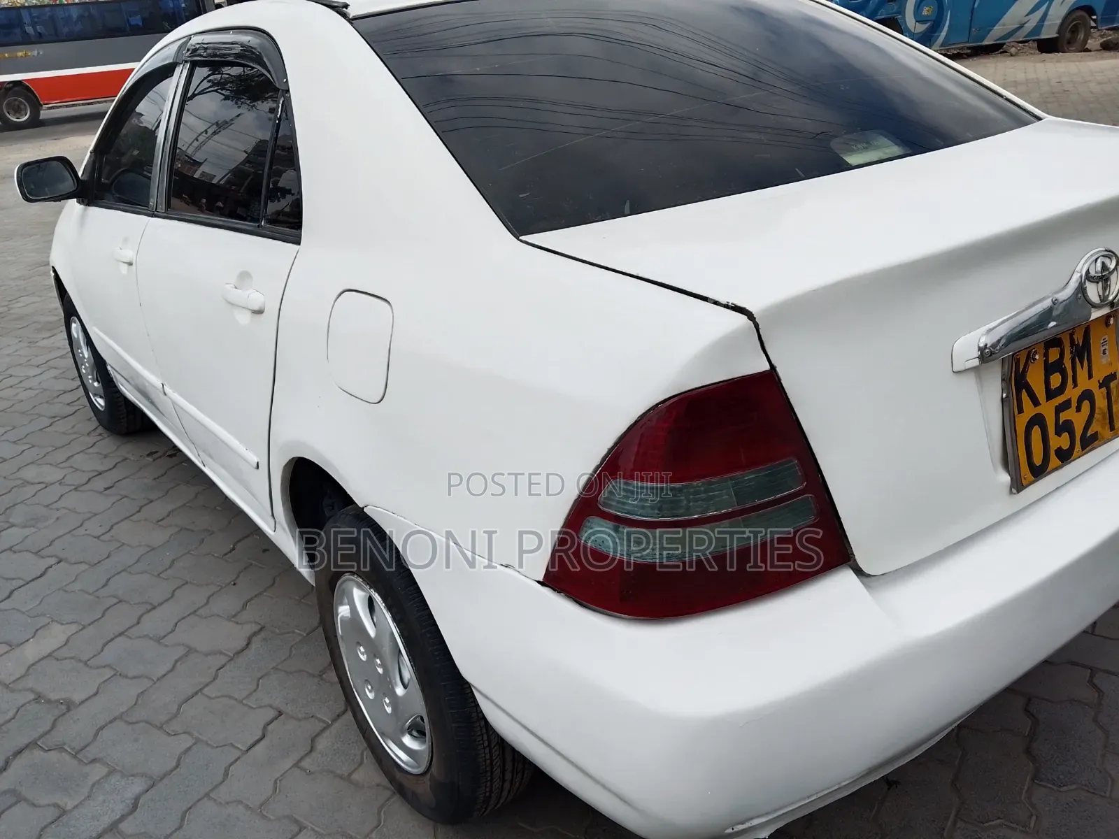 Toyota Corolla 2003 White
