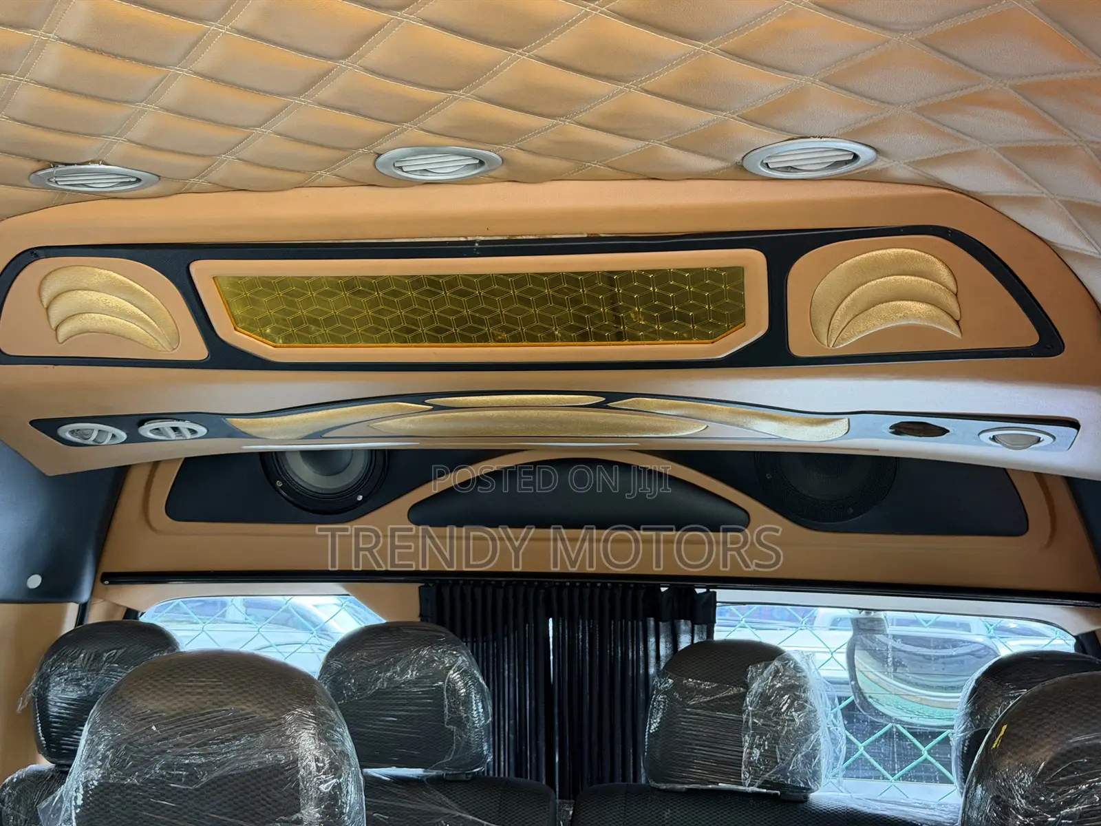 Toyota HiAce 2019 Silver