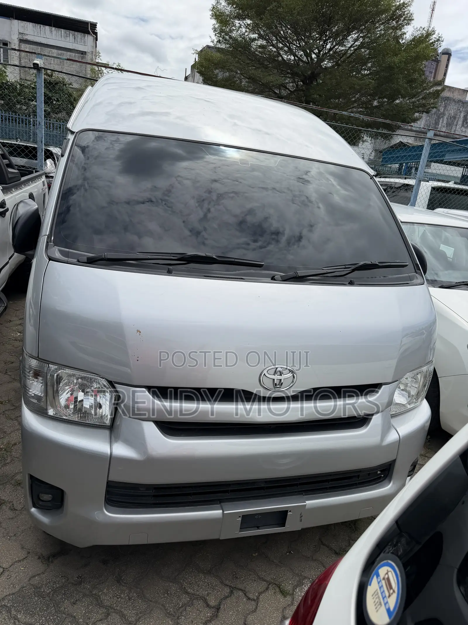 Toyota HiAce 2019 Silver
